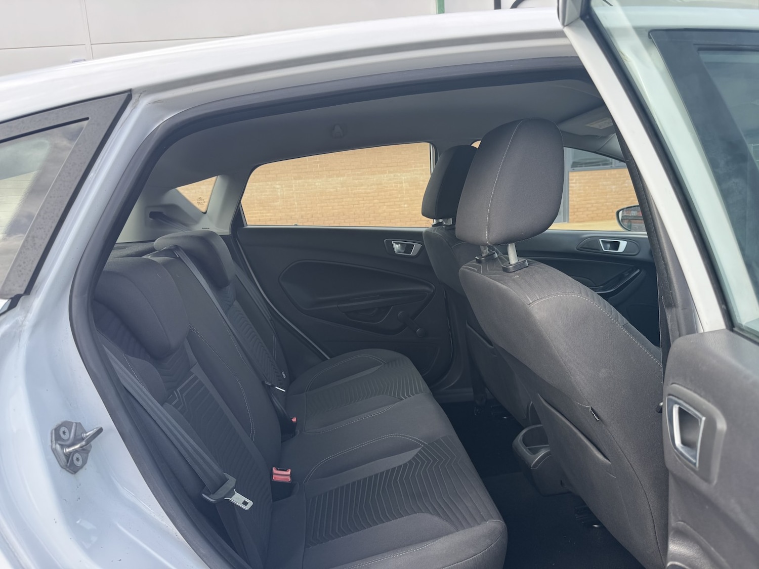 Used Ford Fiesta 2015 for sale - 77938200: Photo 27