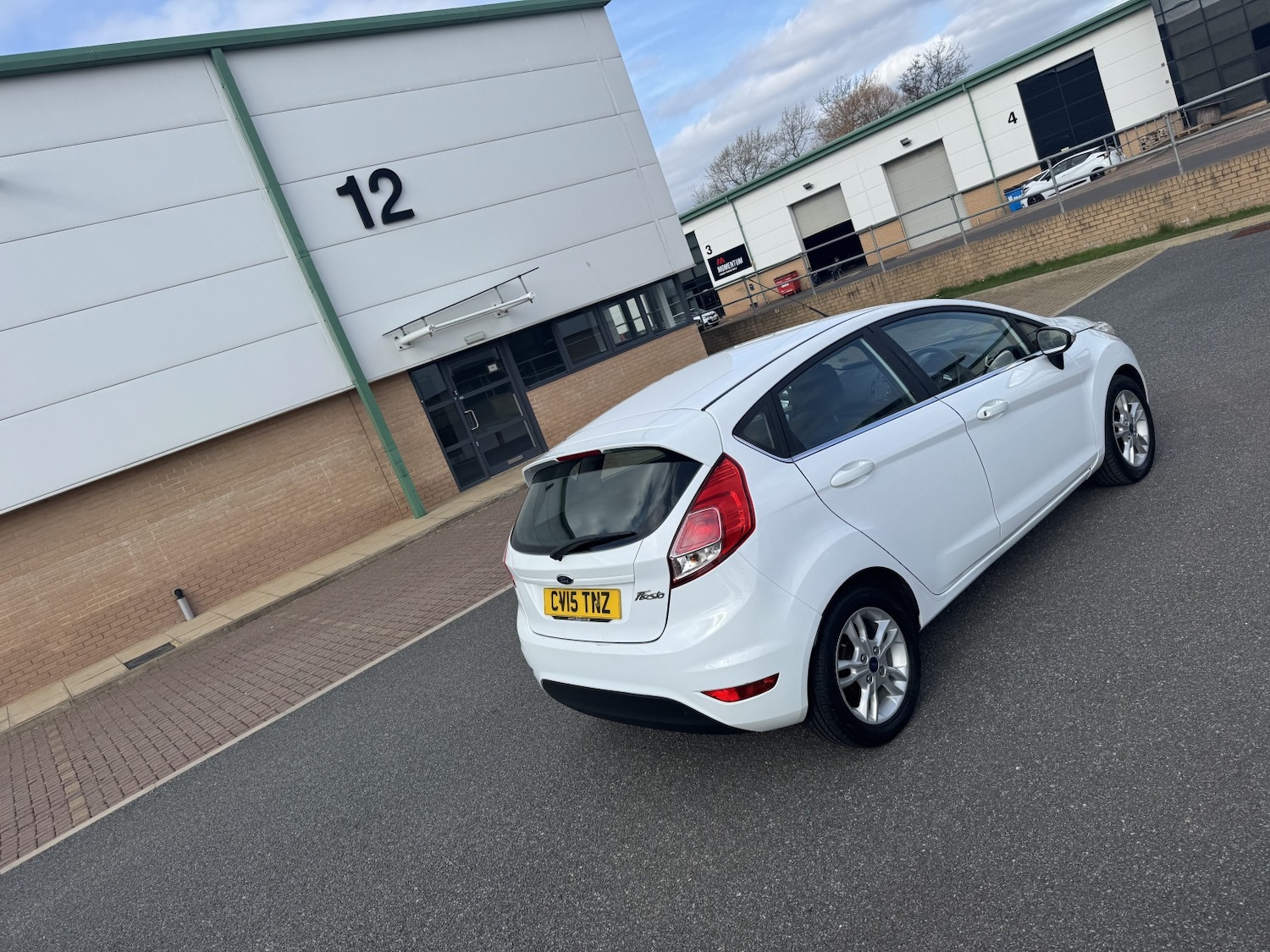 Used Ford Fiesta 2015 for sale - 77938200: Photo 8