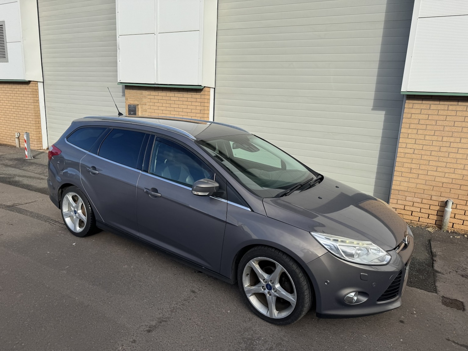 Used Ford Focus 2014 for sale - 77643694: Photo 4