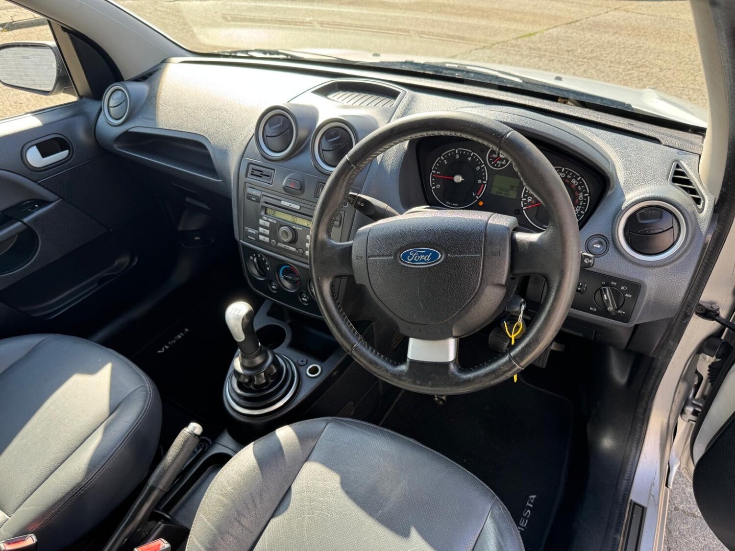 Used Ford Fiesta 2007 for sale - 78176081: Photo 15