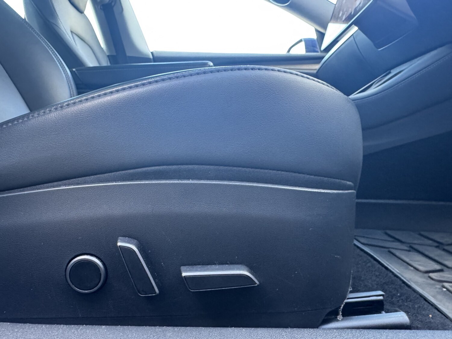 Used Tesla Model 3 2021 for sale - 77896119: Photo 39