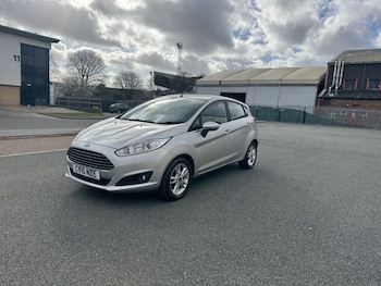 Used Ford Fiesta 2015 for sale - 77836986: Photo