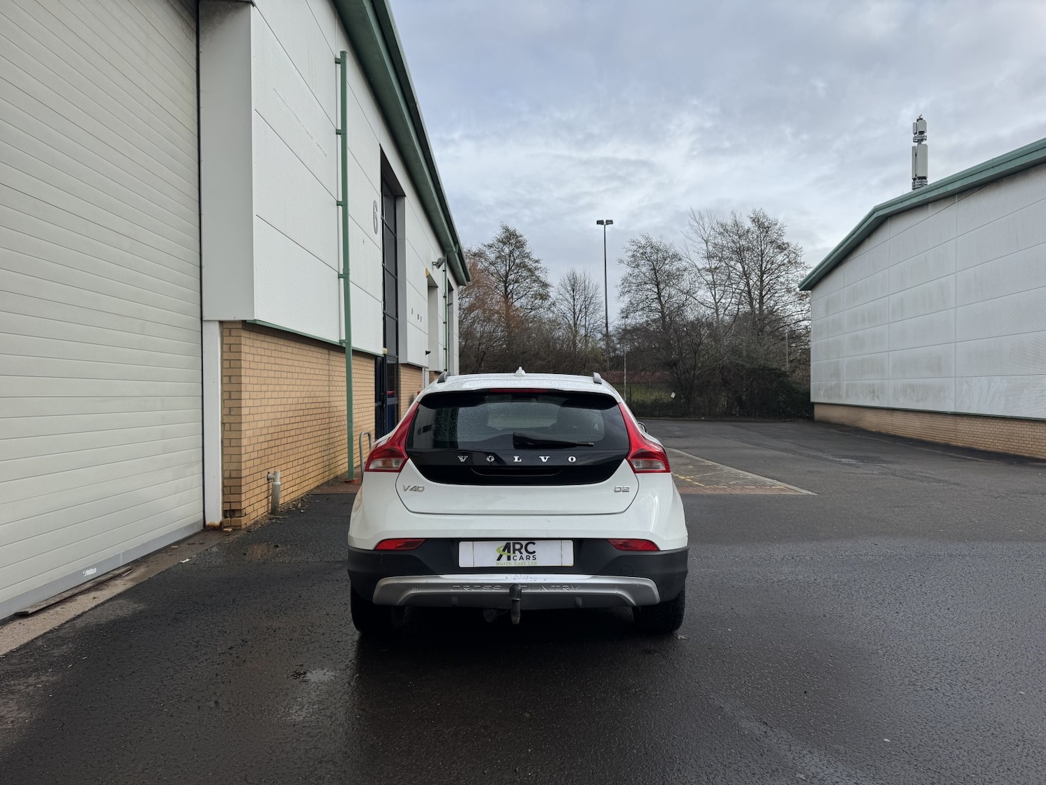 Used Volvo V40 2014 for sale - 77555126: Photo 8