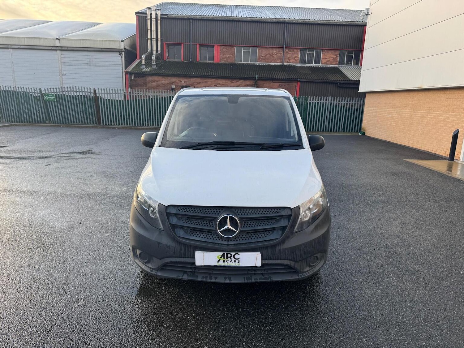 Used Mercedes-Benz Vito 2018 for sale - 77359793: Photo 2