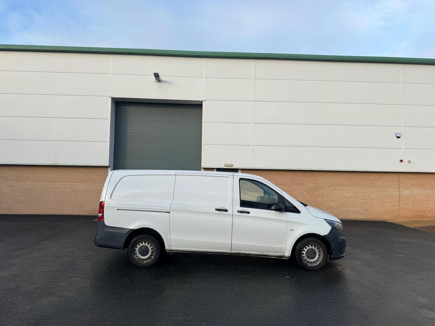 Used Mercedes-Benz Vito 2018 for sale - 77359793: Photo 8