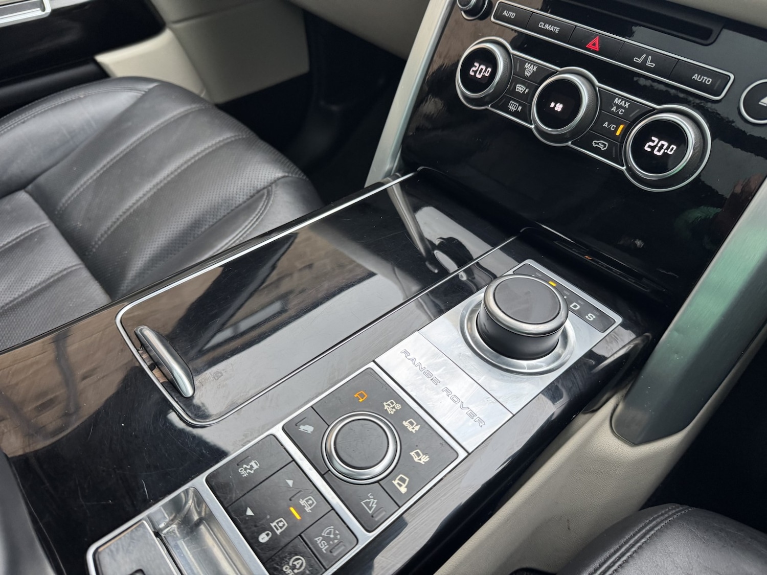 Used Land Rover Range Rover 2014 for sale - 77643740: Photo 16