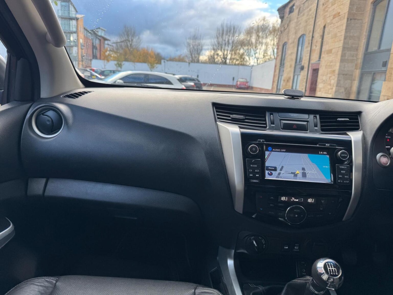 Used Nissan Navara 2018 for sale - 77528296: Photo 40