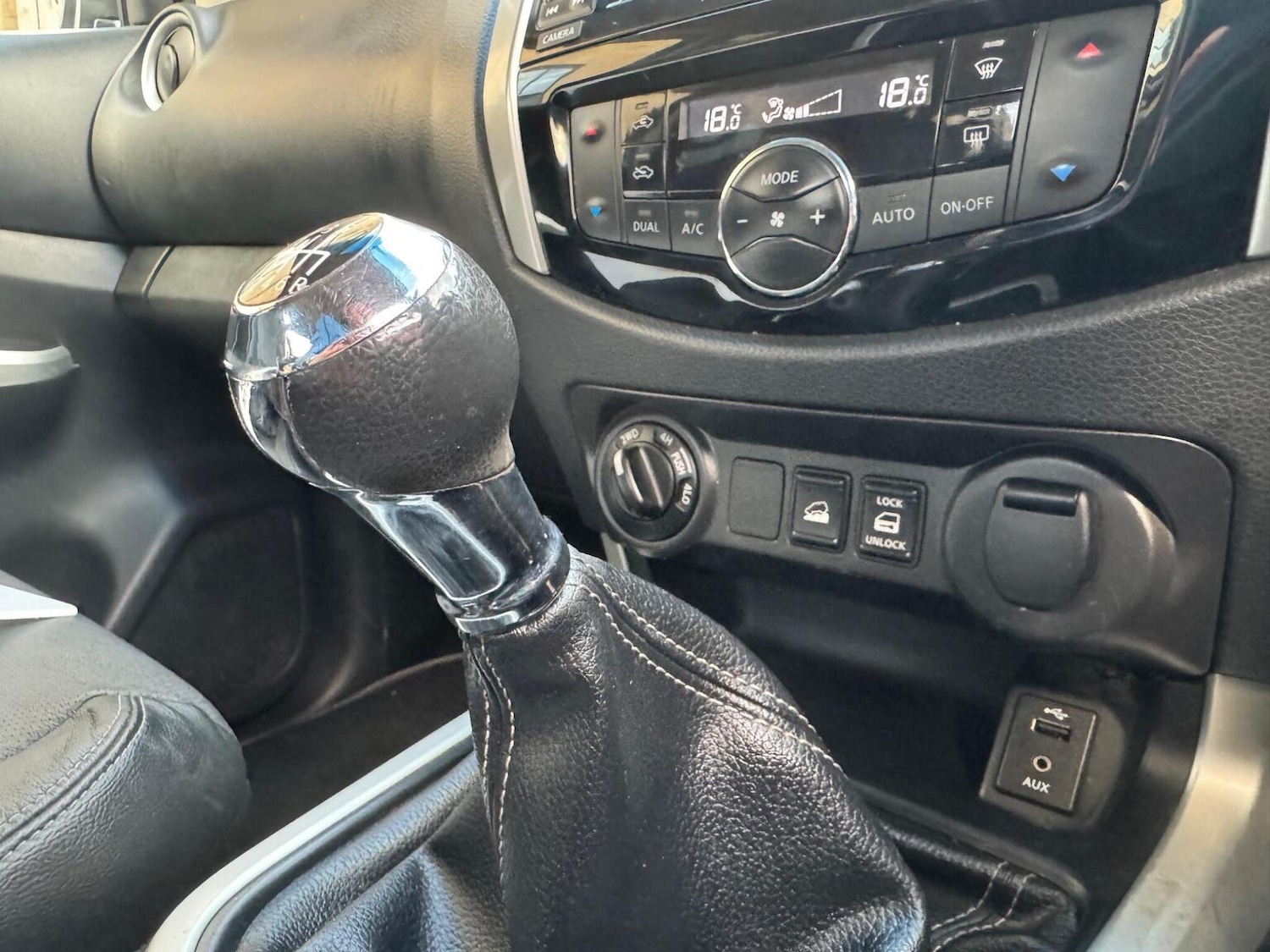 Used Nissan Navara 2018 for sale - 77528296: Photo 54