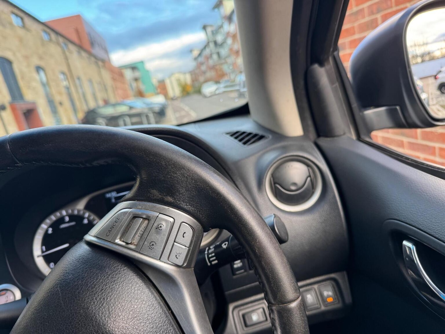 Used Nissan Navara 2018 for sale - 77528296: Photo 58