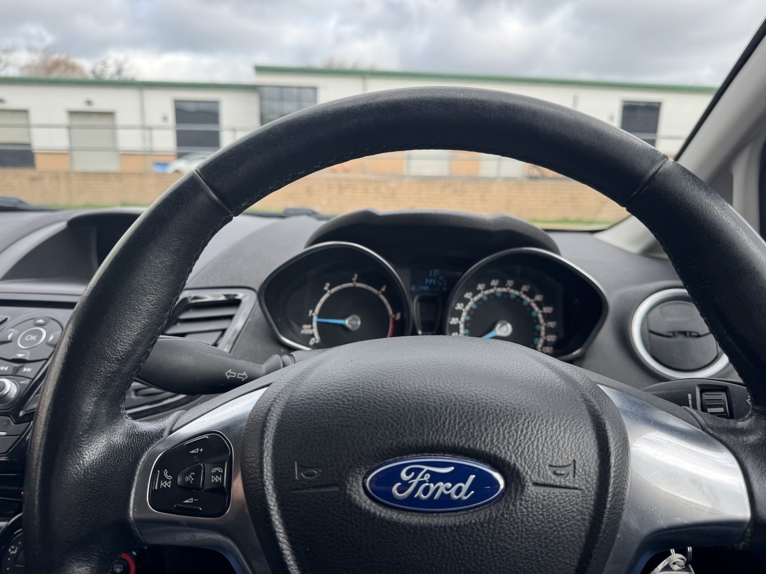 Used Ford Fiesta 2015 for sale - 78168913: Photo 25