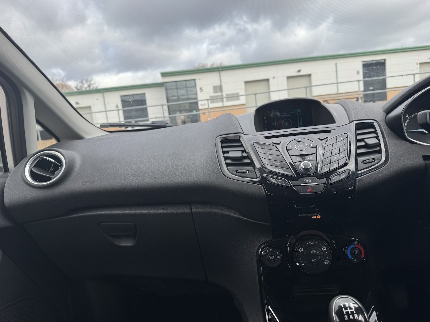 Used Ford Fiesta 2015 for sale - 78168913: Photo 26