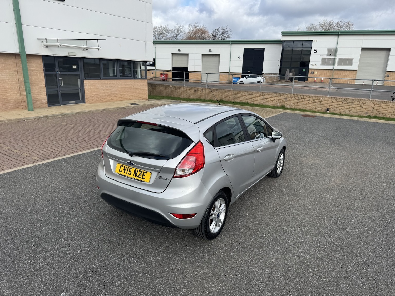Used Ford Fiesta 2015 for sale - 78168913: Photo 8