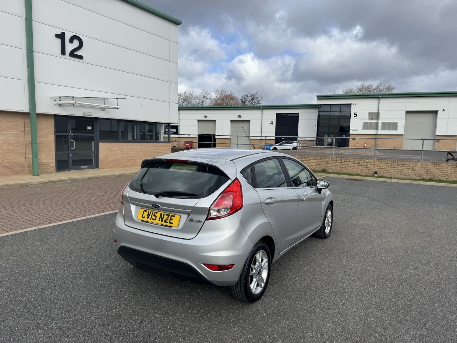 Used Ford Fiesta 2015 for sale - 78168913: Photo 9
