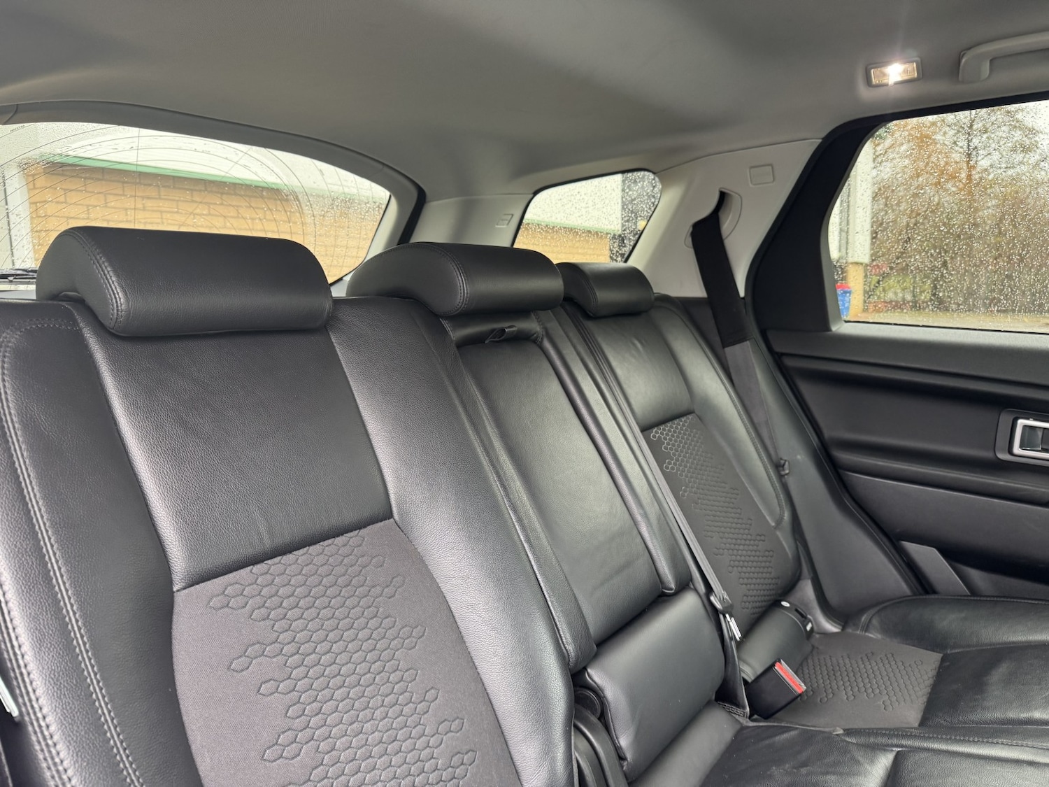 Used Land Rover Discovery Sport 2018 for sale - 77643735: Photo 13