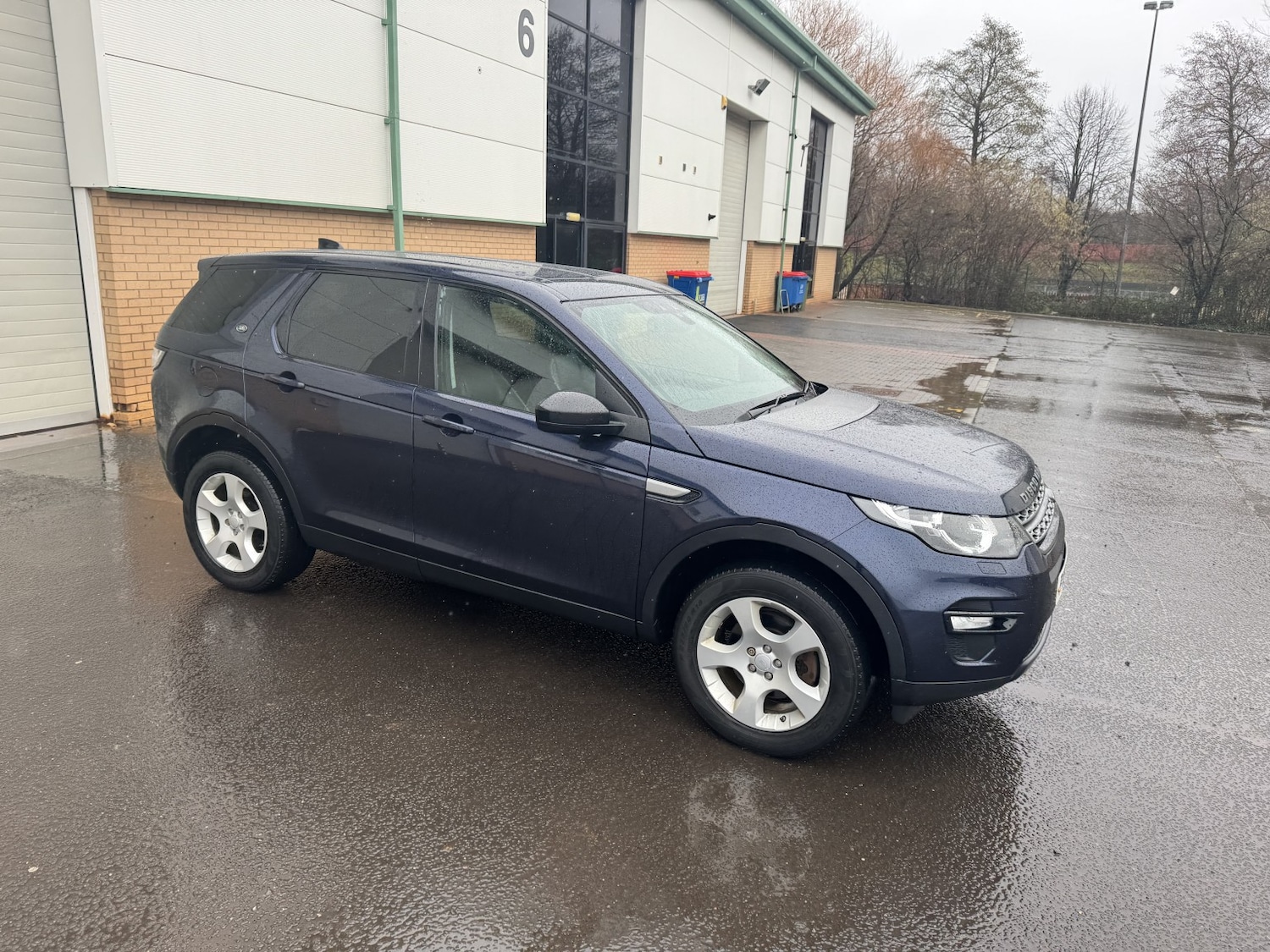 Used Land Rover Discovery Sport 2018 for sale - 77643735: Photo 24