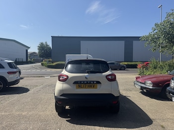 Used Renault Captur 2017 for sale - 79017384: Photo