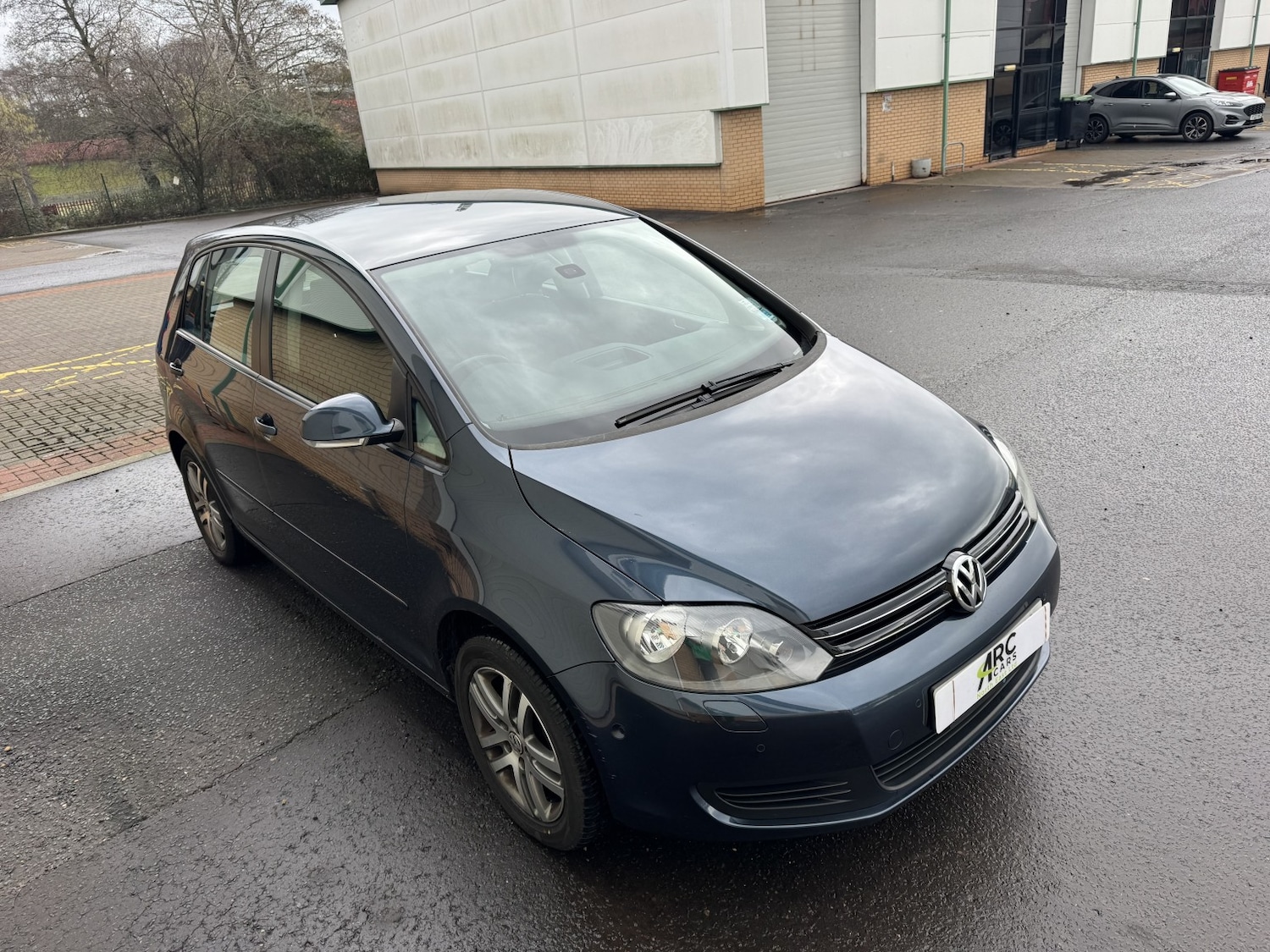 Used Volkswagen Golf Plus 2011 for sale - 77508519: Photo 3