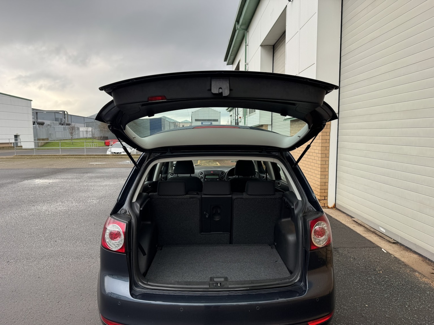 Used Volkswagen Golf Plus 2011 for sale - 77508519: Photo 47