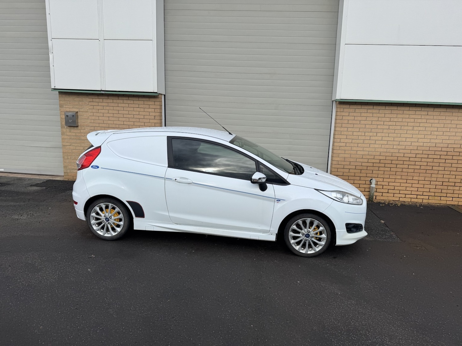 Used Ford Fiesta 2017 for sale - 77643707: Photo 13