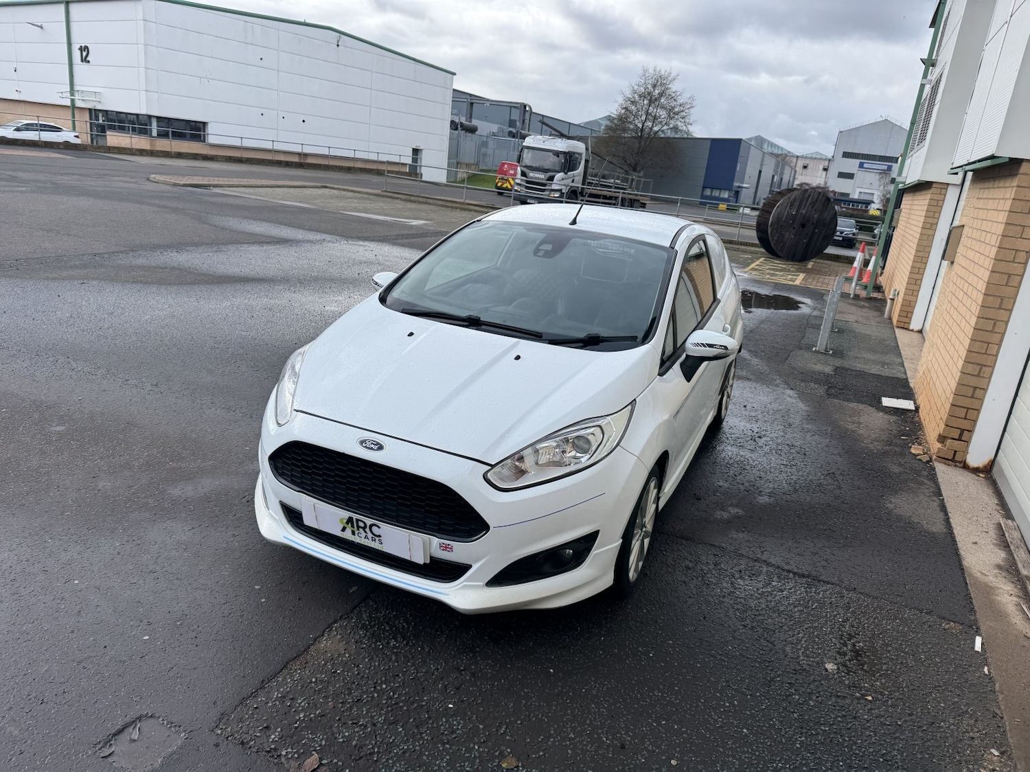 Used Ford Fiesta 2017 for sale - 77643707: Photo 14