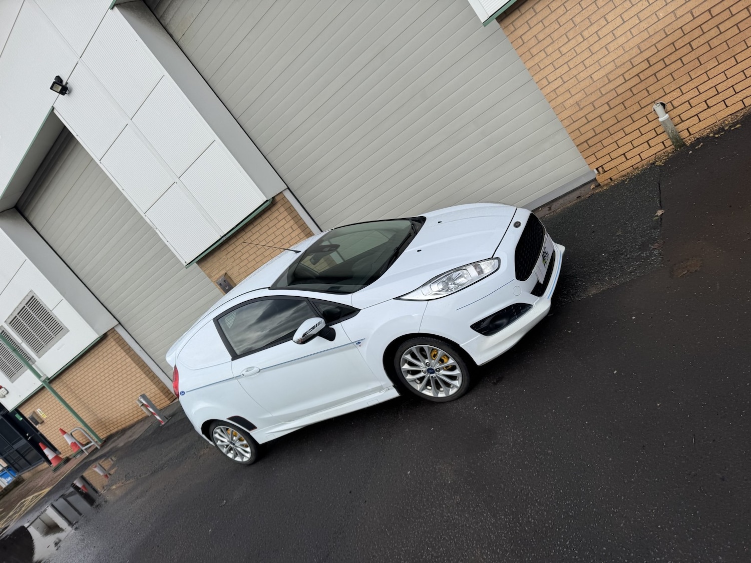 Used Ford Fiesta 2017 for sale - 77643707: Photo 15