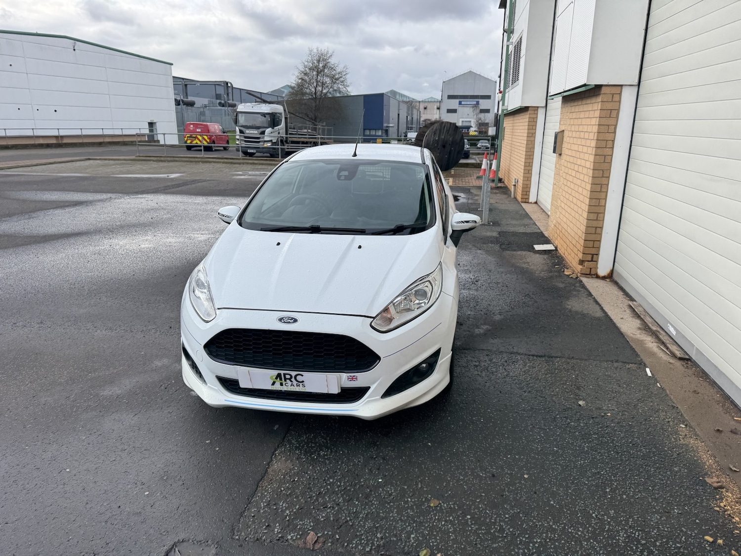 Used Ford Fiesta 2017 for sale - 77643707: Photo 17