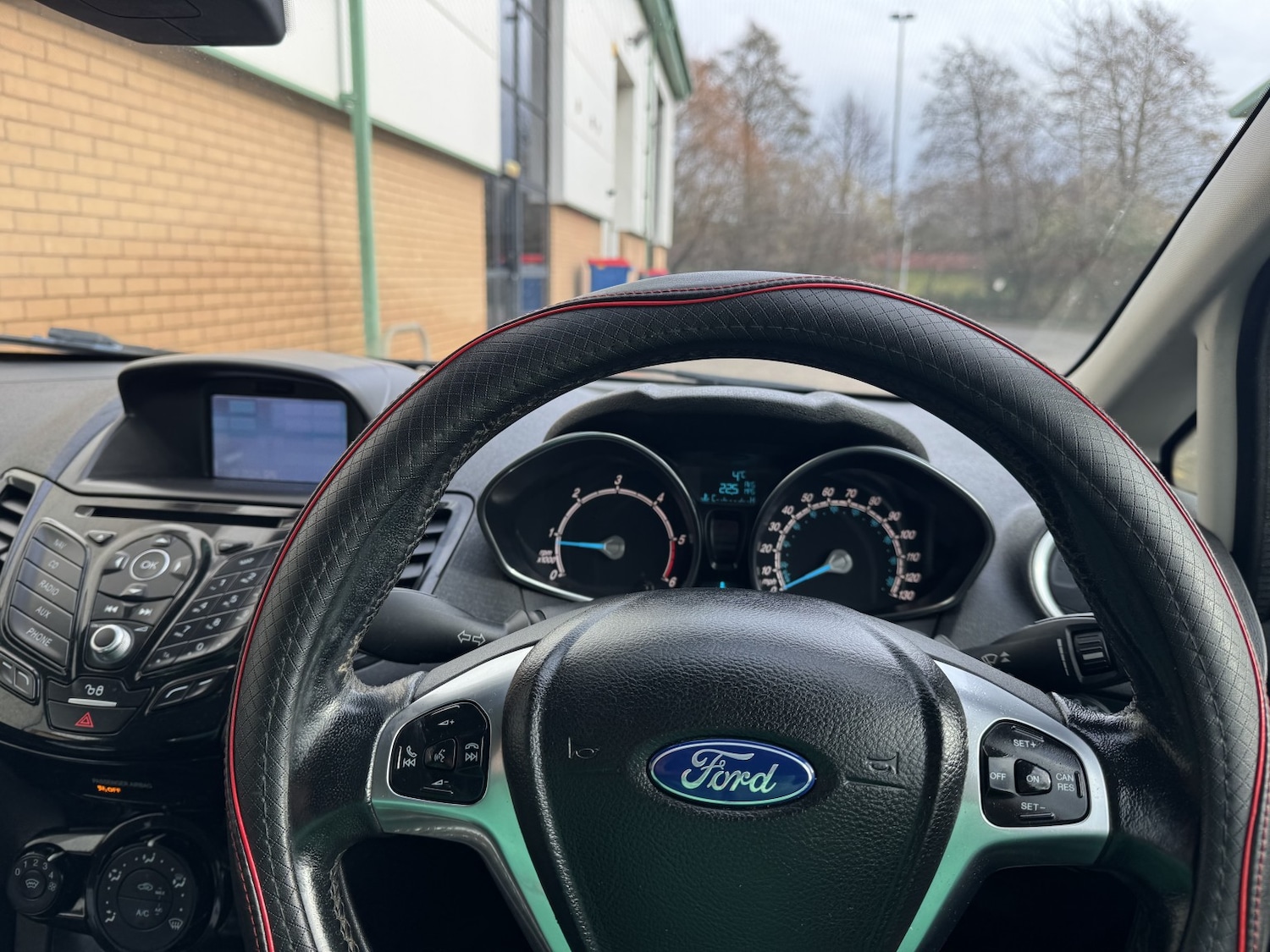 Used Ford Fiesta 2017 for sale - 77643707: Photo 43