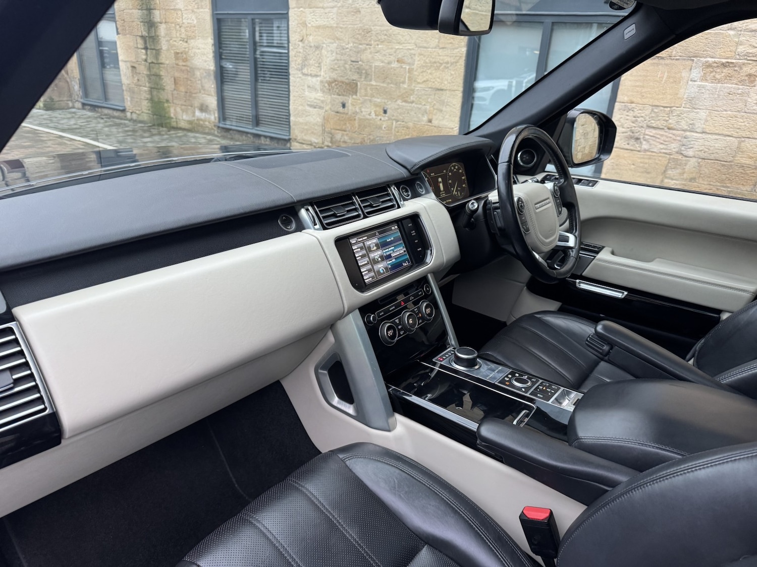 Used Land Rover Range Rover 2014 for sale - 77501514: Photo 10