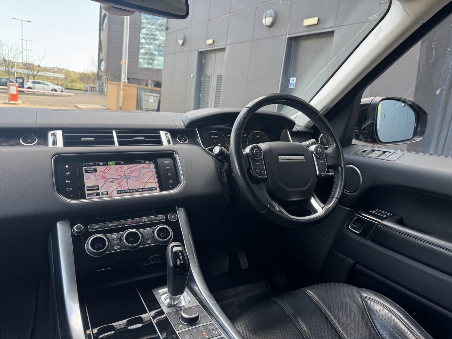 Used Land Rover Range Rover Sport 2015 for sale - 78209996: Photo 44