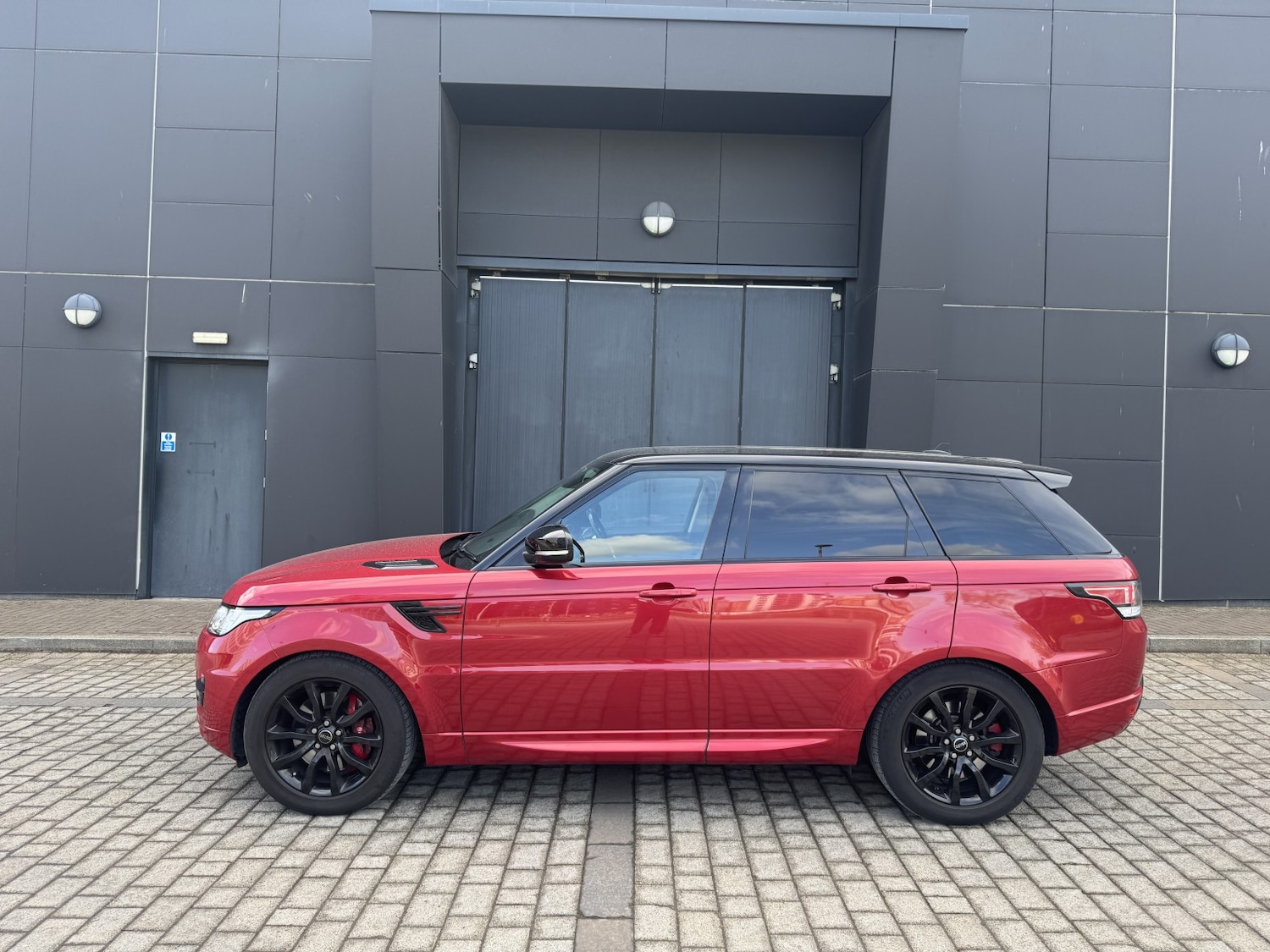 Used Land Rover Range Rover Sport 2015 for sale - 78209996: Photo 5