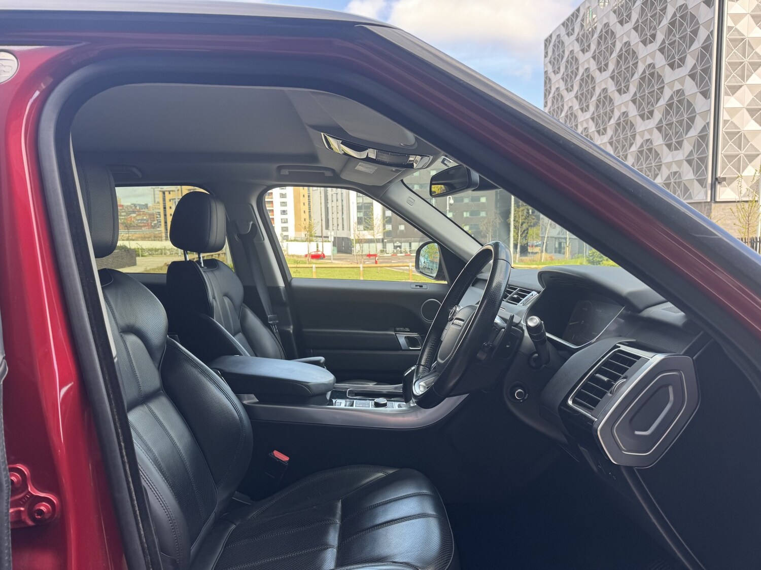 Used Land Rover Range Rover Sport 2015 for sale - 78209996: Photo 9