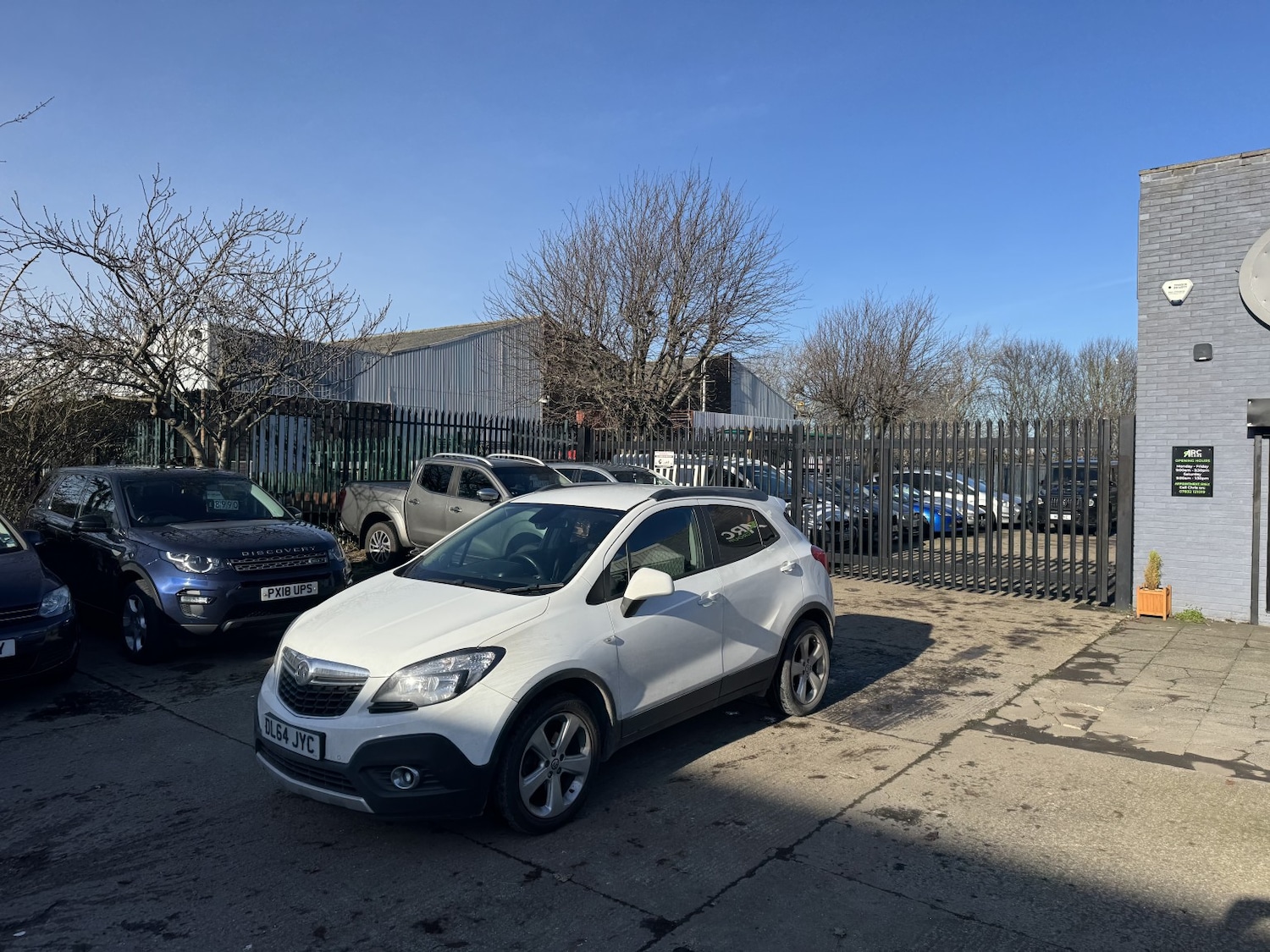 Used Vauxhall Mokka 2015 for sale - 77643776: Photo 3