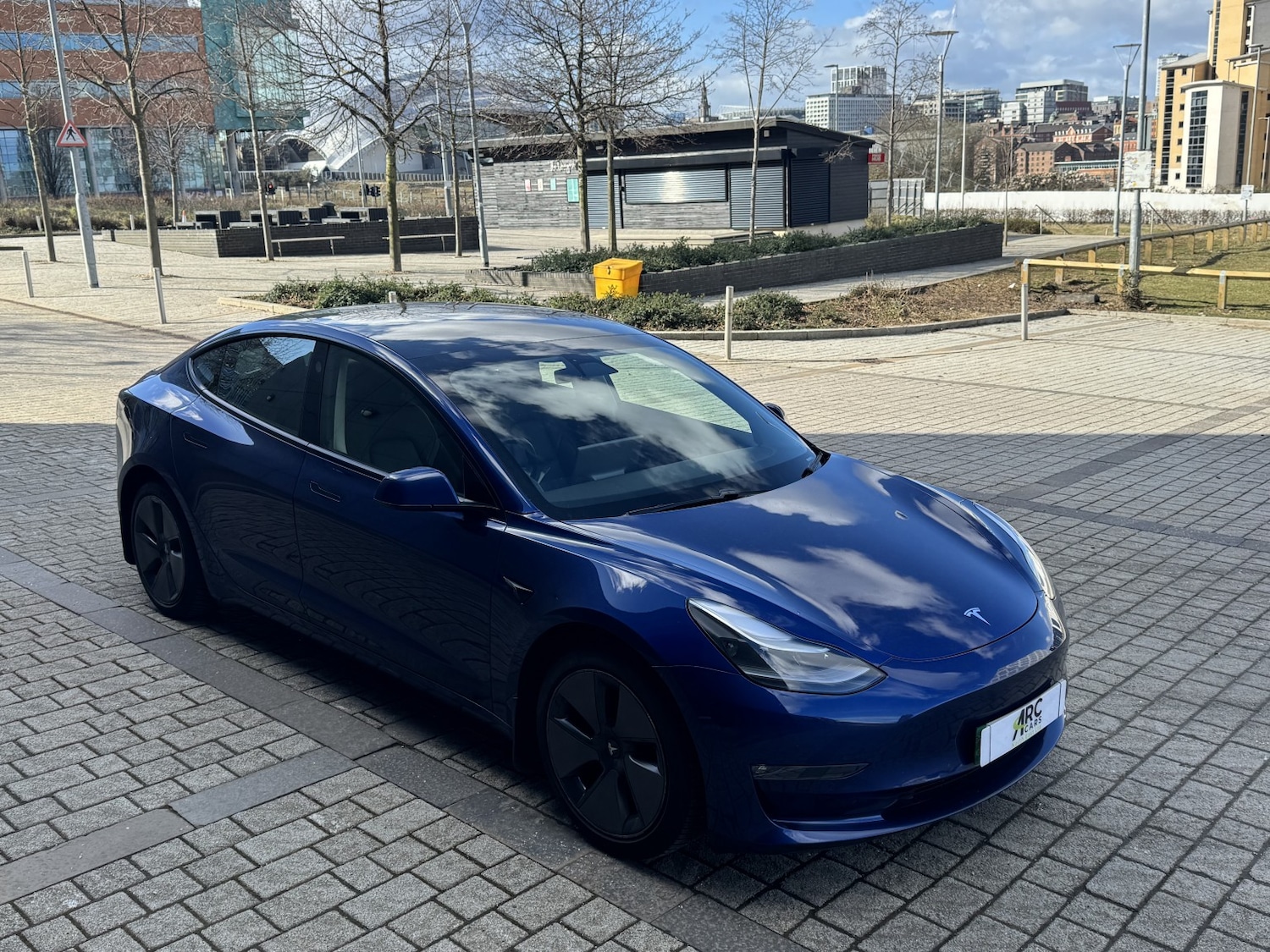 Used Tesla Model 3 2021 for sale - 78168885: Photo 3