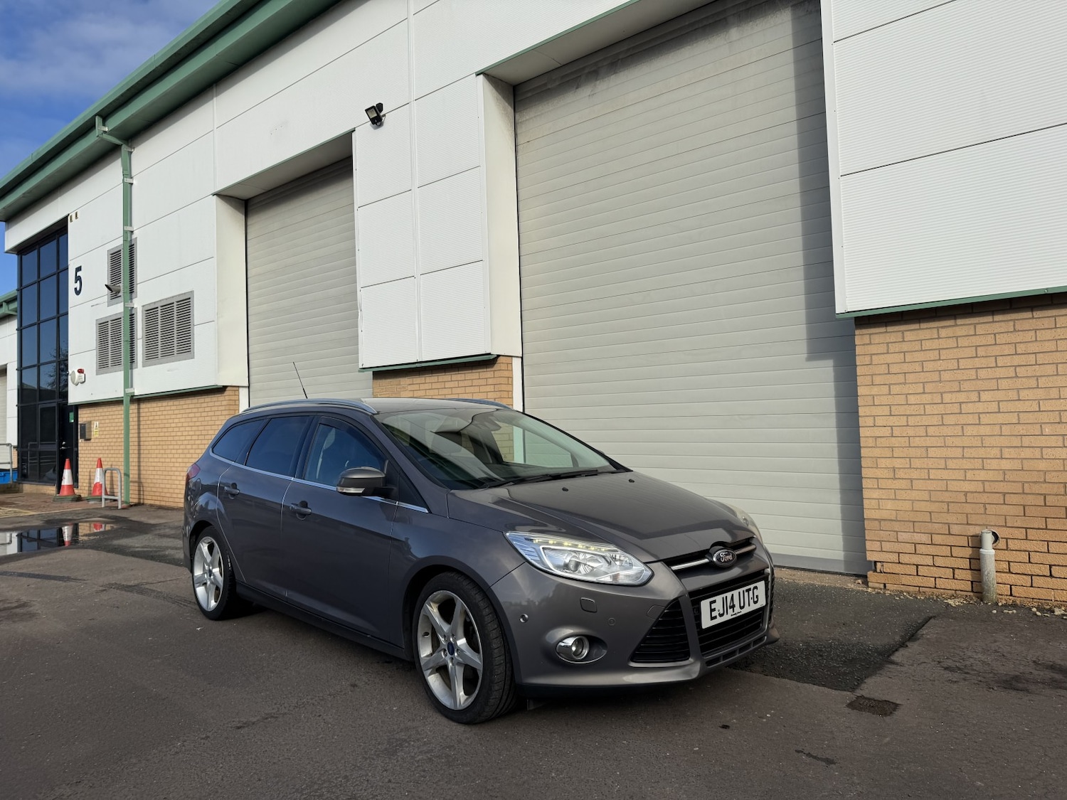 Used Ford Focus 2014 for sale - 77584524: Photo 3