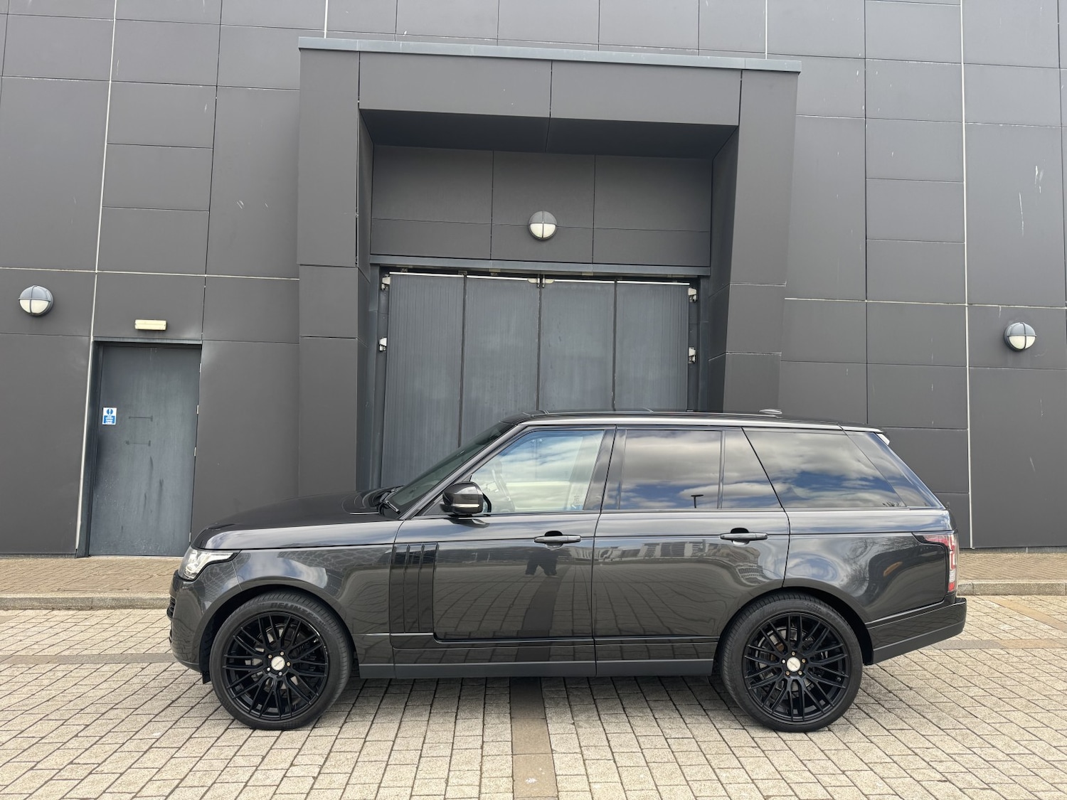 Used Land Rover Range Rover 2014 for sale - 78098207: Photo 6