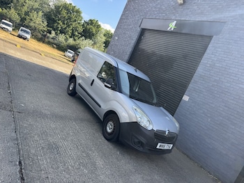 Used Vauxhall Combo 2016 for sale - 79329967: Photo
