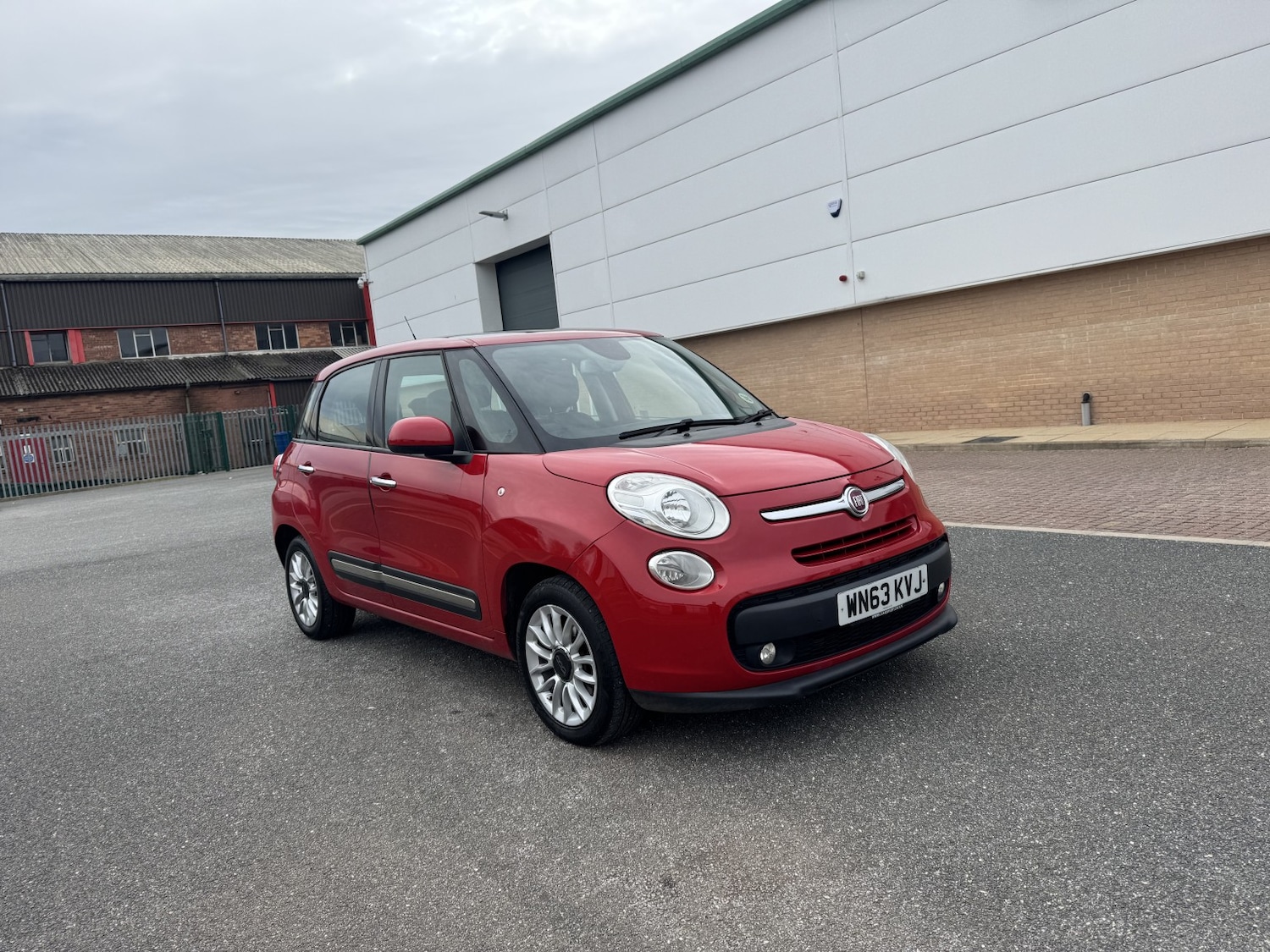 Used Fiat 500L 2013 for sale - 78038923: Photo 11