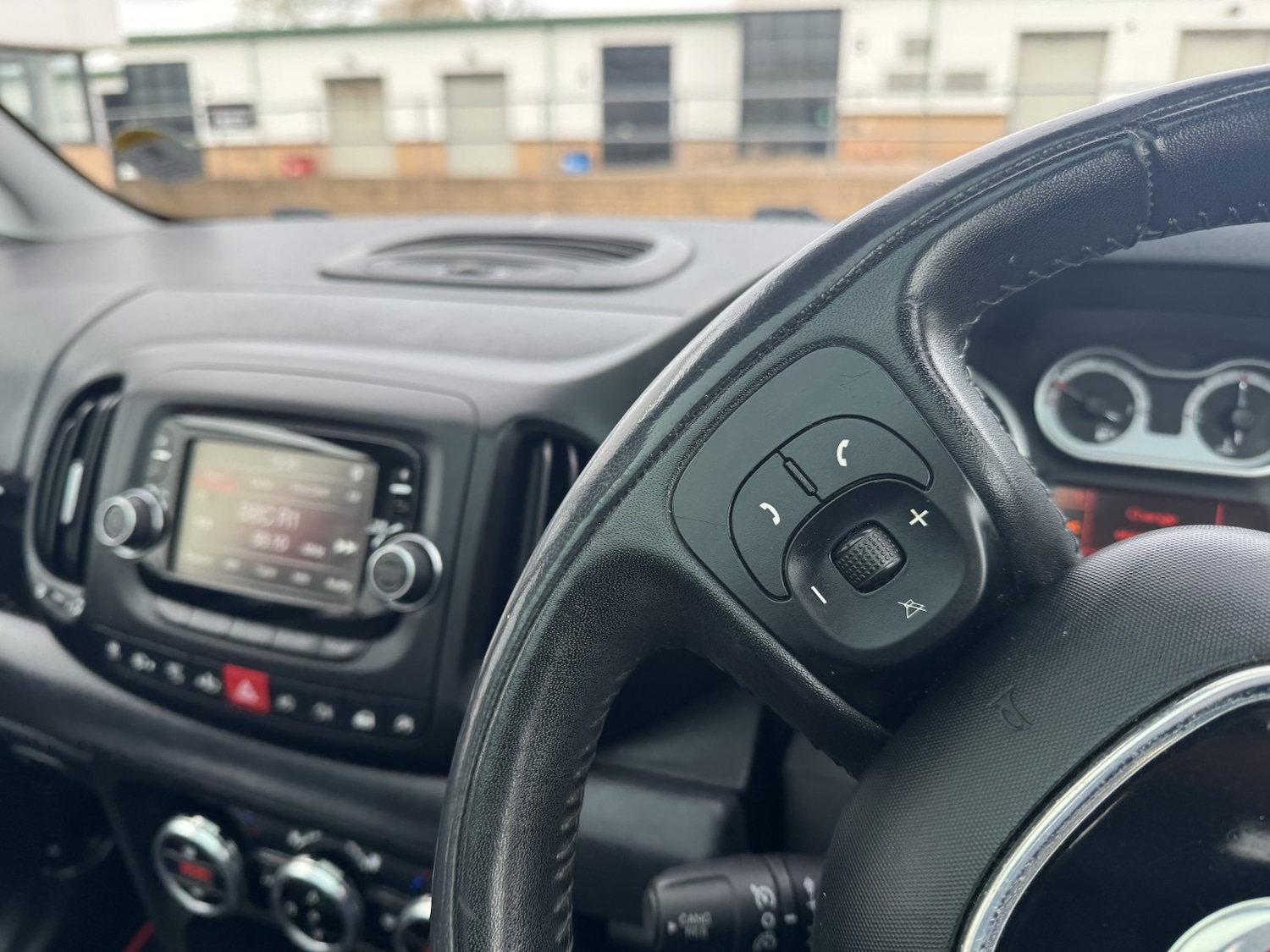 Used Fiat 500L 2013 for sale - 78038923: Photo 42