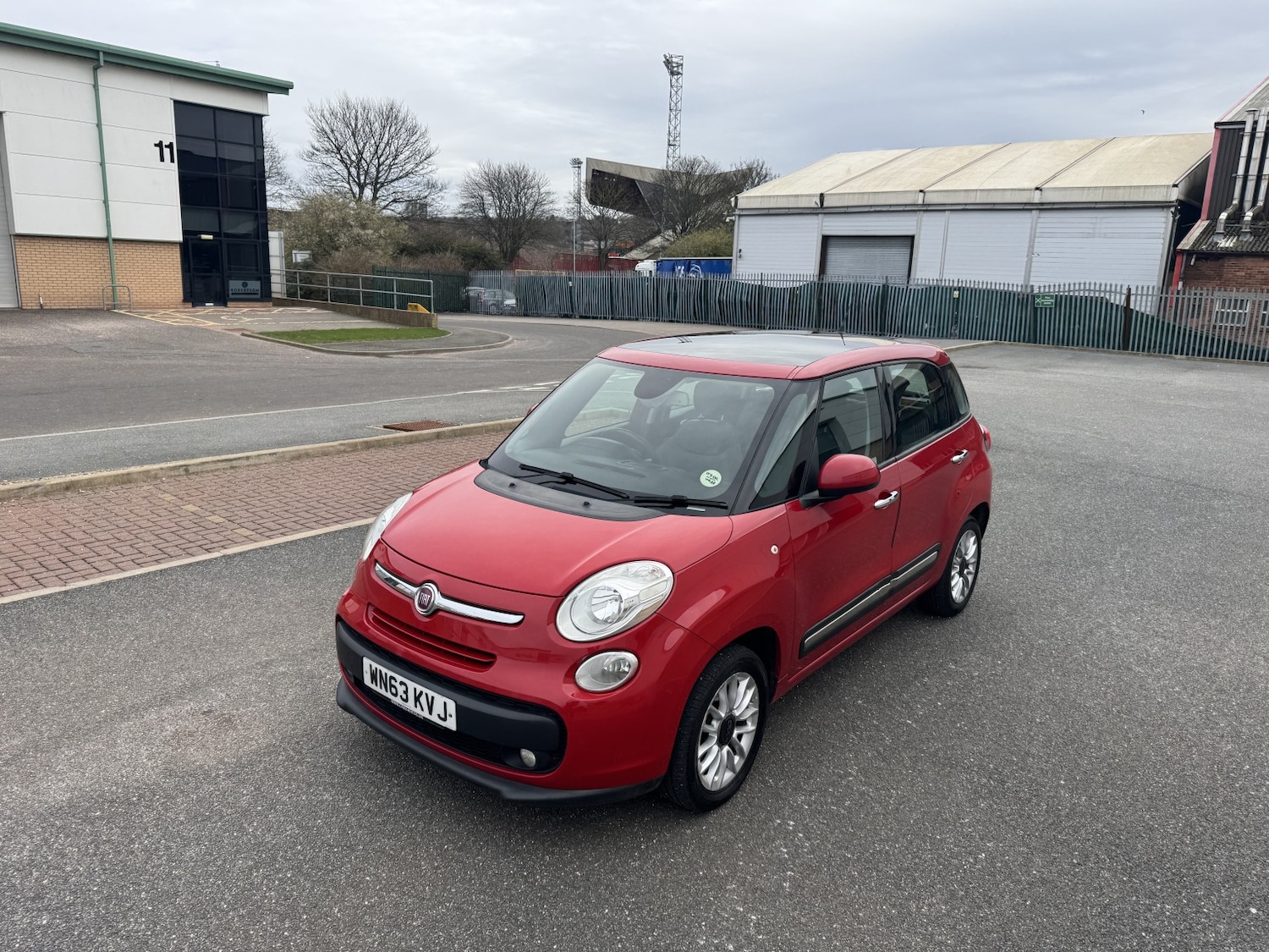 Used Fiat 500L 2013 for sale - 78038923: Photo 6