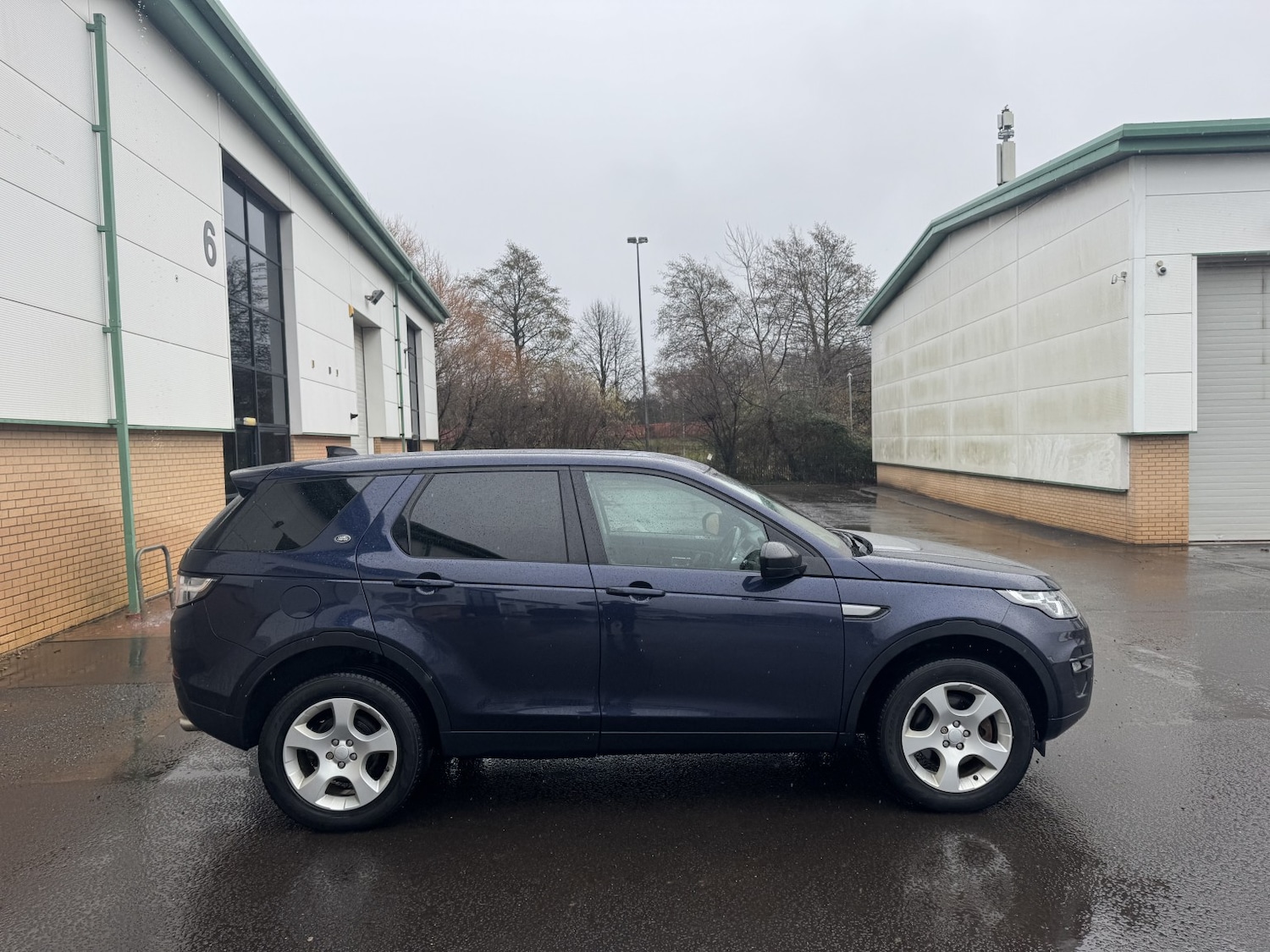 Used Land Rover Discovery Sport 2018 for sale - 78025789: Photo 25