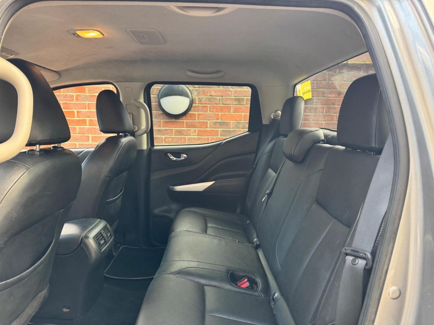 Used Nissan Navara 2018 for sale - 77643660: Photo 51