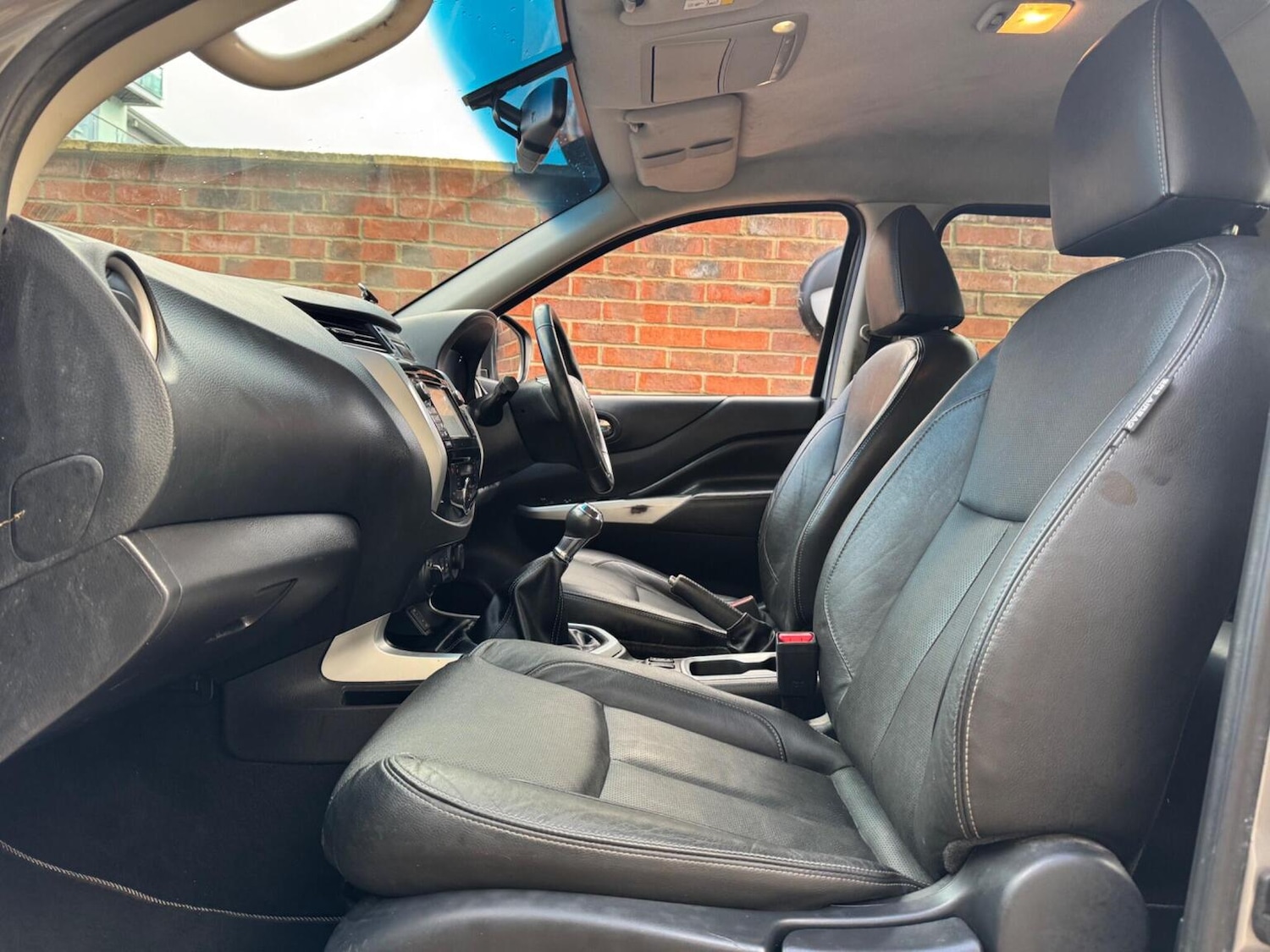 Used Nissan Navara 2018 for sale - 77643660: Photo 52