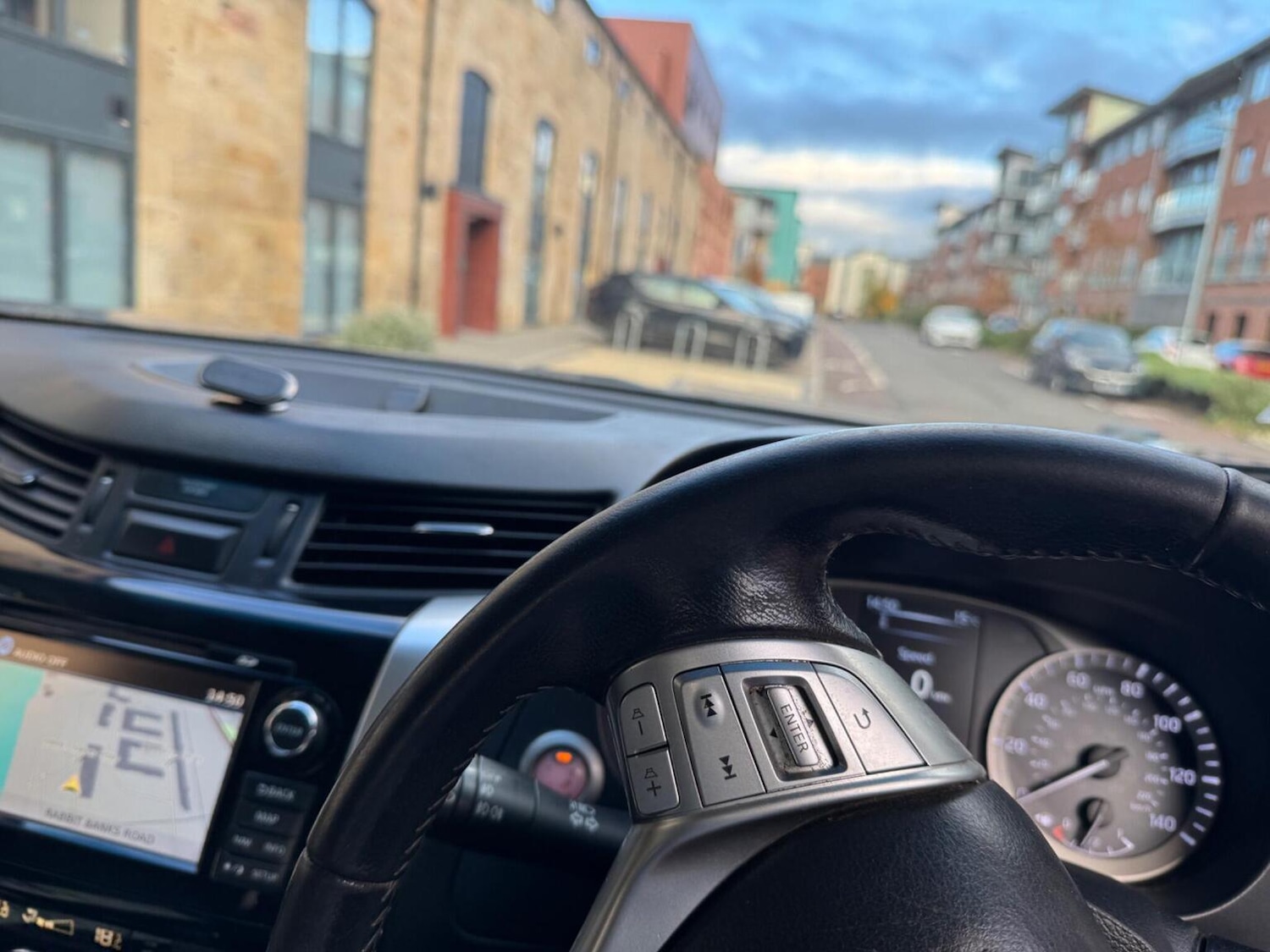 Used Nissan Navara 2018 for sale - 77643660: Photo 59