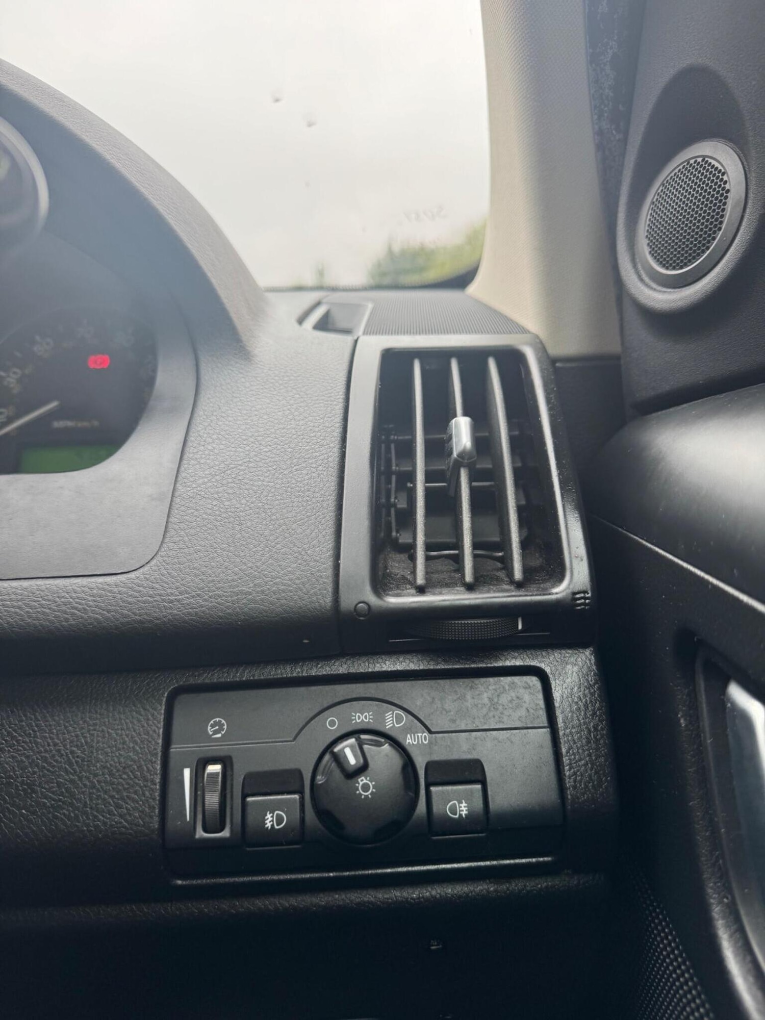 Used Land Rover Freelander 2010 for sale - 77357252: Photo 36