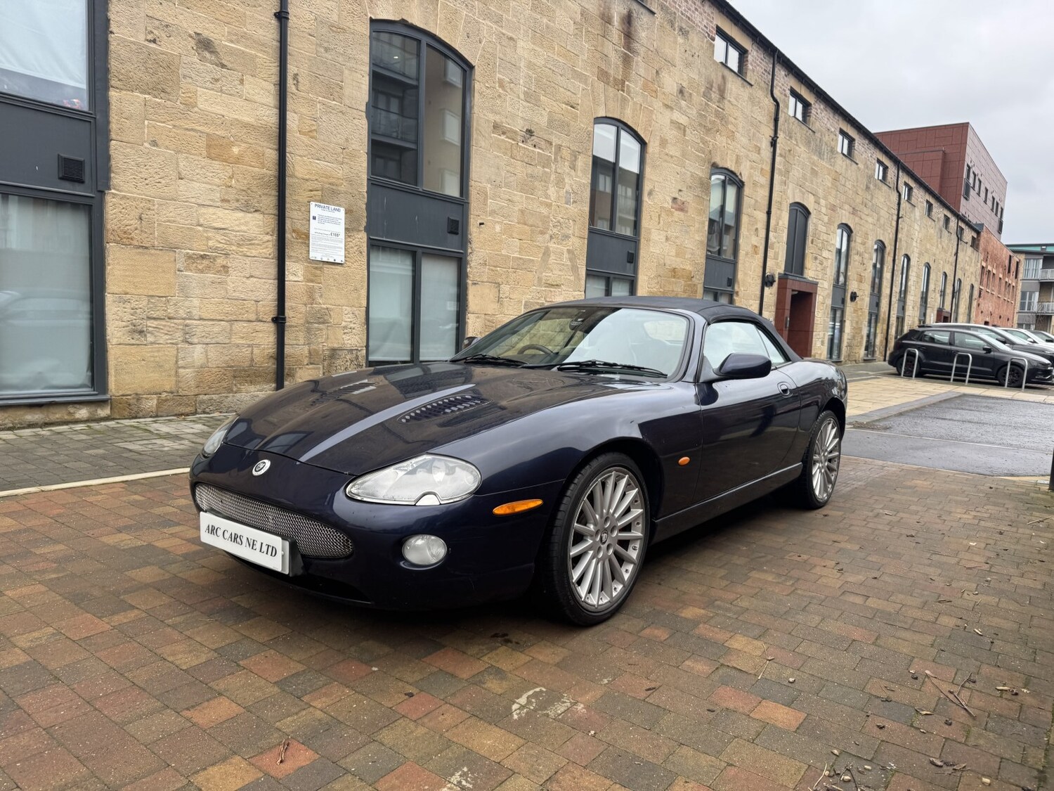 Used Jaguar XKR 2006 for sale - 77983757: Photo 20