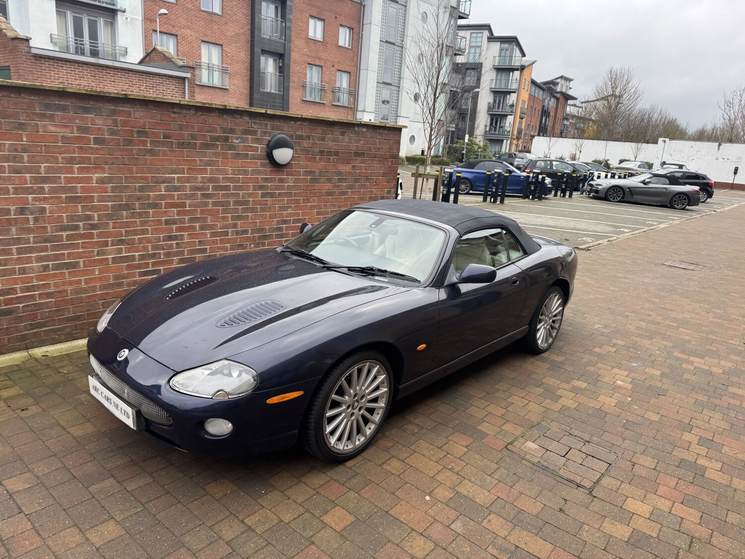 Used Jaguar XKR 2006 for sale - 77983757: Photo 43