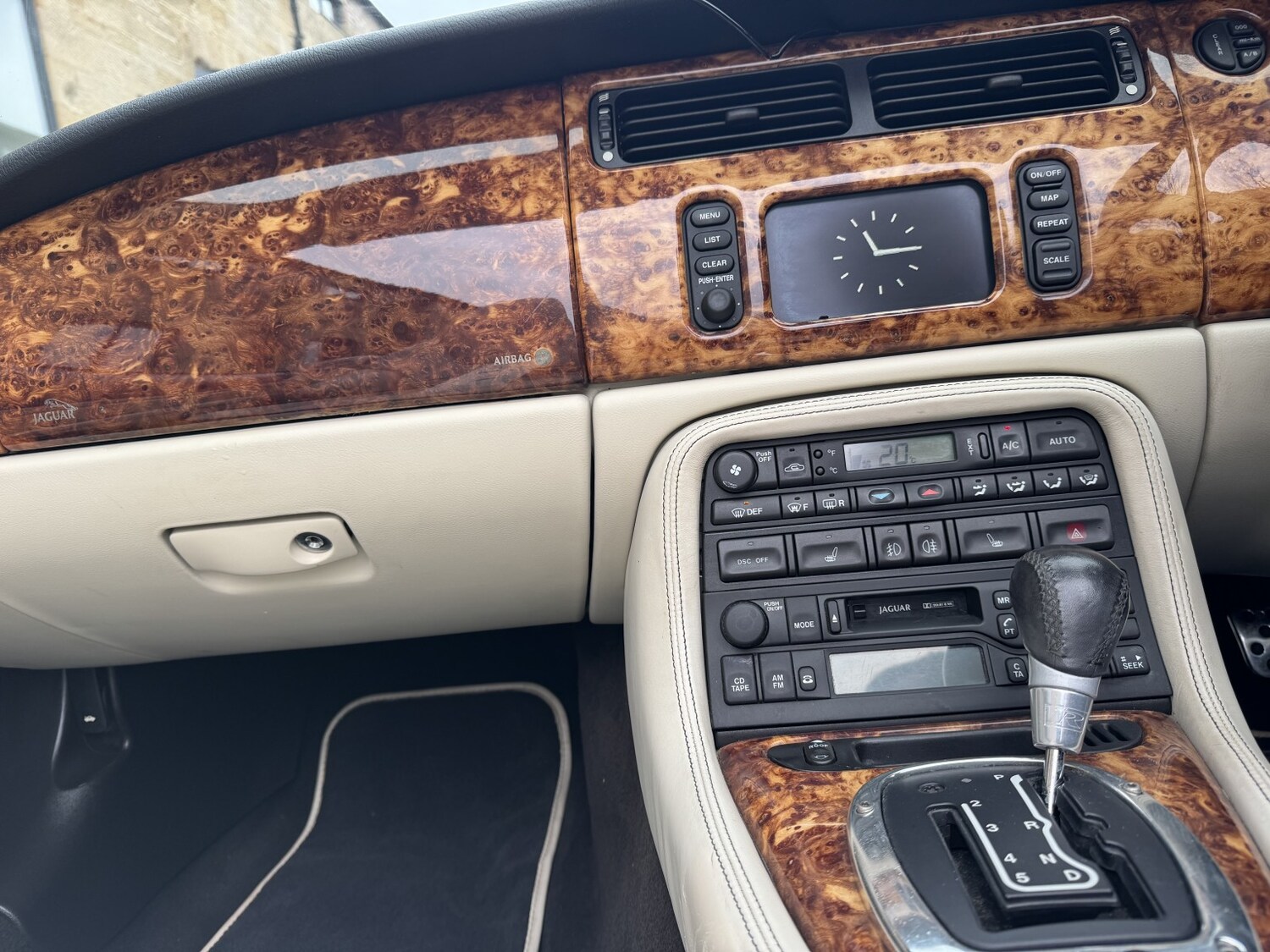 Used Jaguar XKR 2006 for sale - 77983757: Photo 64