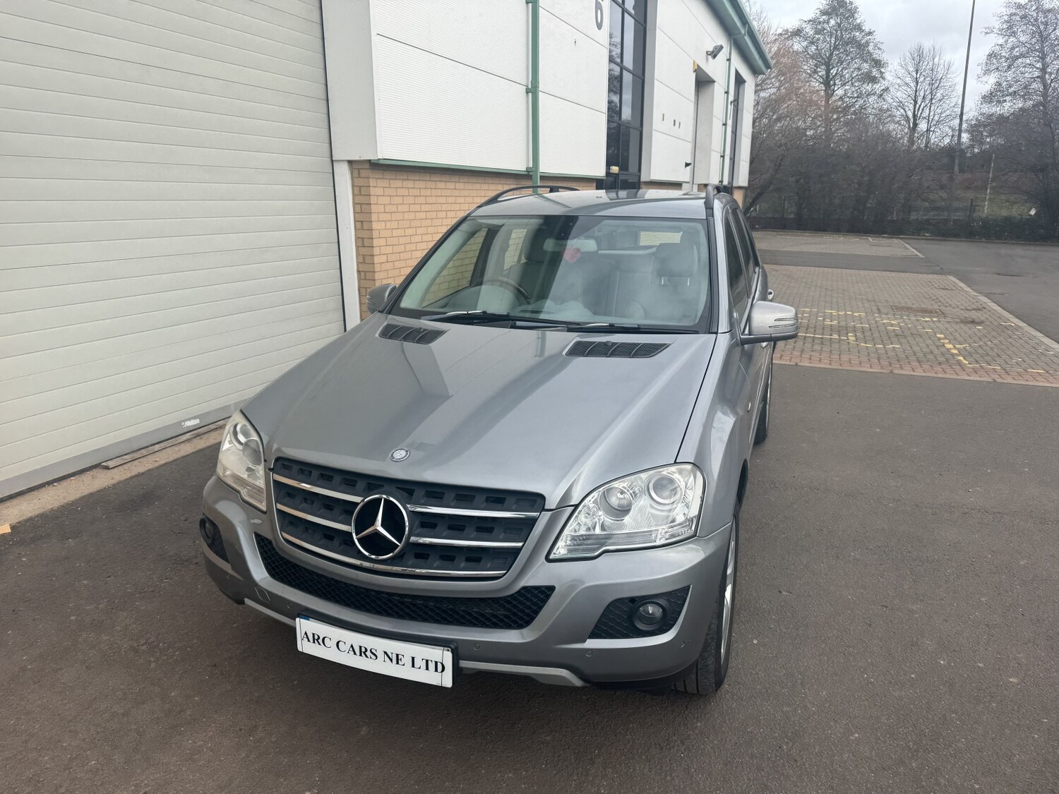 Used Mercedes-Benz M Class 2011 for sale - 77649534: Photo 18