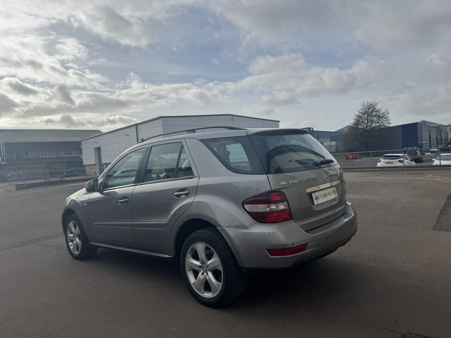 Used Mercedes-Benz M Class 2011 for sale - 77649534: Photo 23