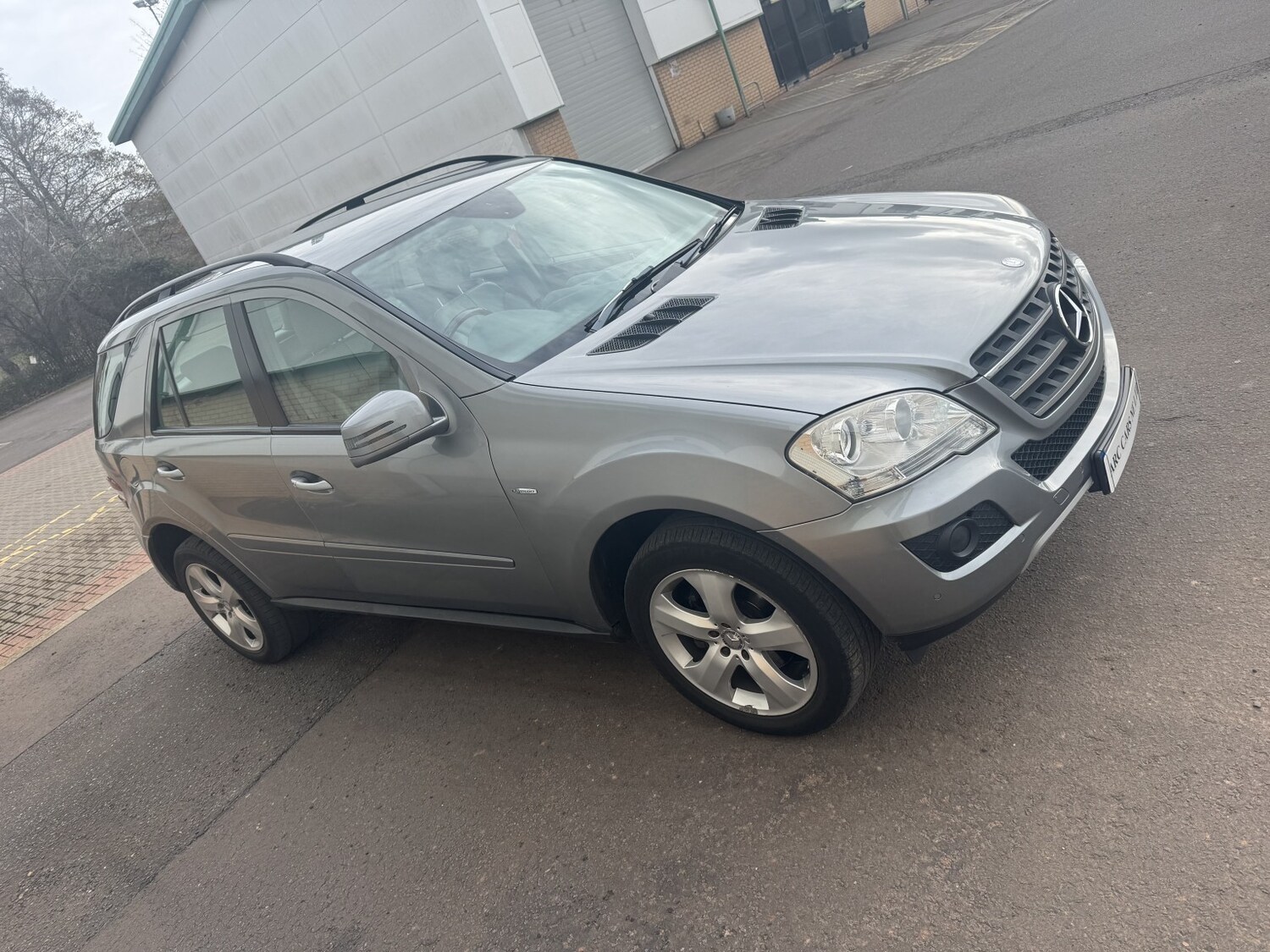 Used Mercedes-Benz M Class 2011 for sale - 77649534: Photo 30